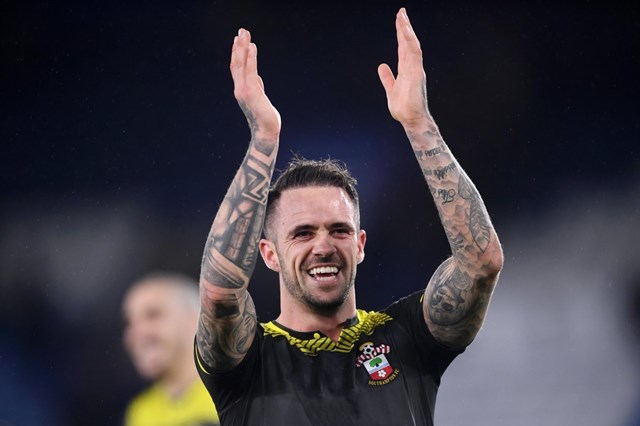 aoa体育新闻-南安普顿外援身患重伤，球队转会窗口前急需补强的简单介绍