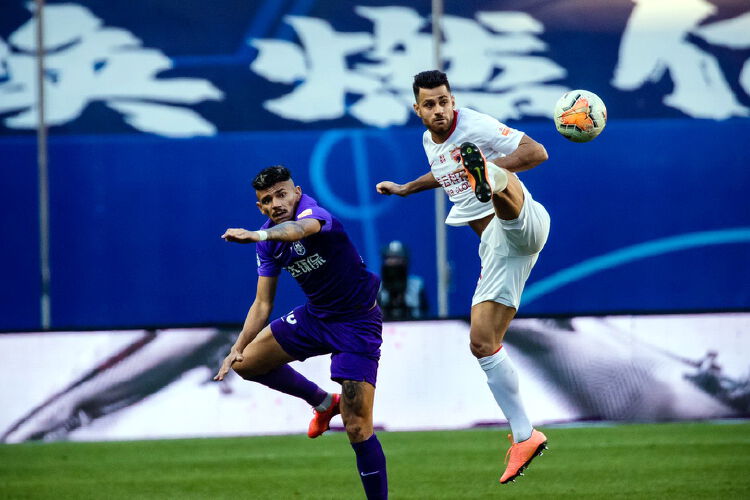 关于佳兆业主场不敌天津泰达,保级形势岌岌可危的信息 关于佳兆业主场不敌天津泰达,保级形势岌岌可危的信息