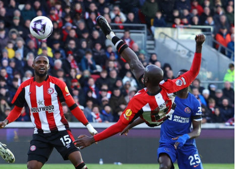 曼联客战AC米兰告负,无缘淘汰赛的简单介绍 曼联客战AC米兰告负,无缘淘汰赛的简单介绍