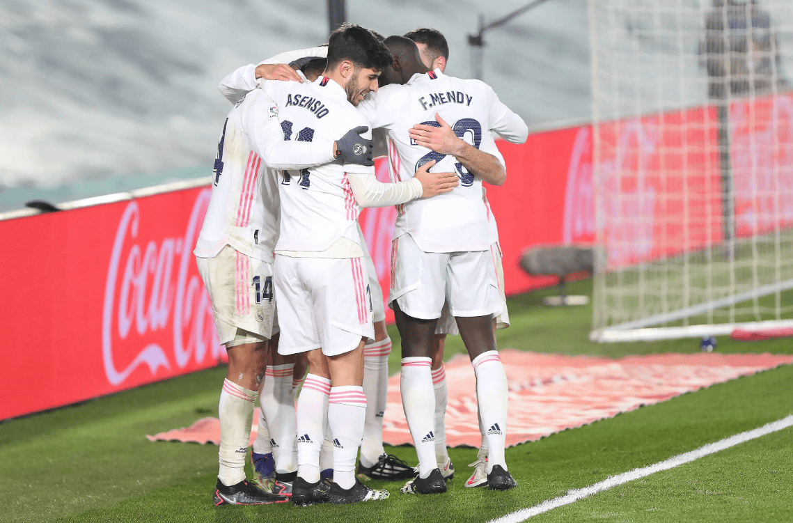 包含皇家马德里力克对手，取得胜利的词条