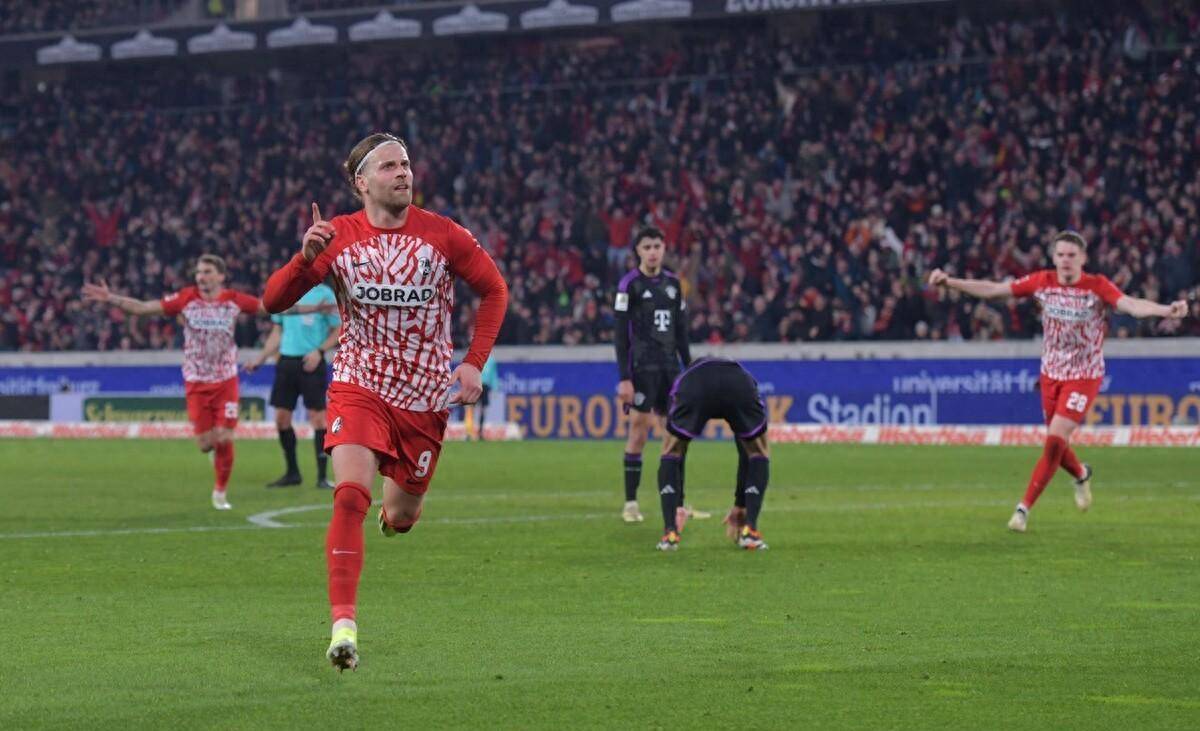 弗赖堡凭借团队合作，成功击败对手(弗赖堡凭借团队合作,成功击败对手是谁)