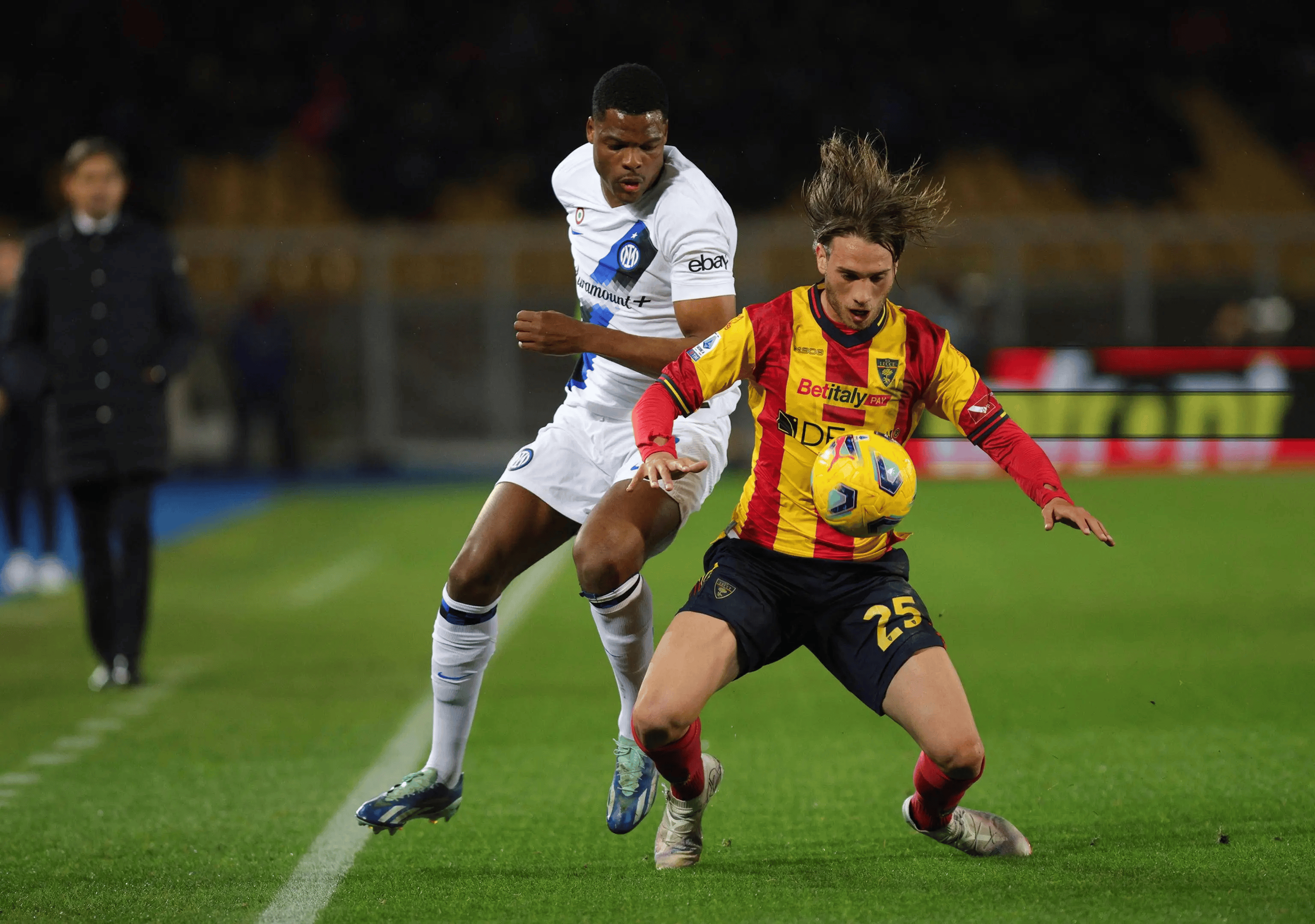 关于AC米兰球员引发离队传闻,将成焦点的信息 关于AC米兰球员引发离队传闻,将成焦点的信息