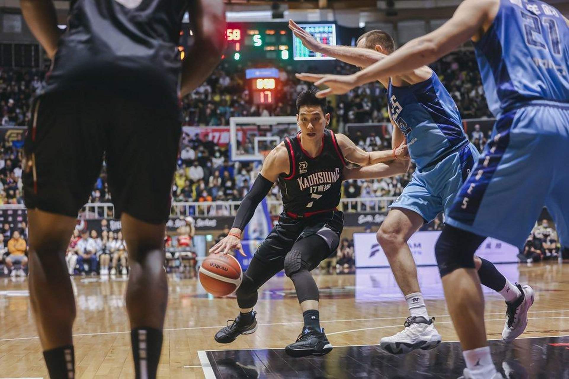 包含双方对决再次上演,气氛热度剧增的词条 包含双方对决再次上演,气氛热度剧增的词条