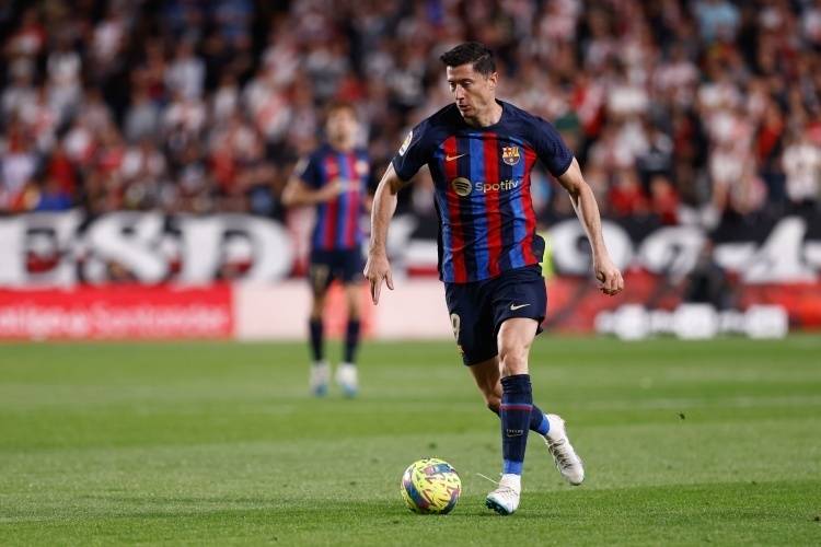 包含巴列卡诺后卫连场斩获,帮助球队保级的词条 包含巴列卡诺后卫连场斩获,帮助球队保级的词条