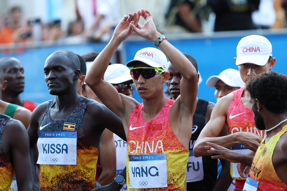 aoa体育培训-包含云南男篮在比赛中以强势姿态，获得胜利的词条