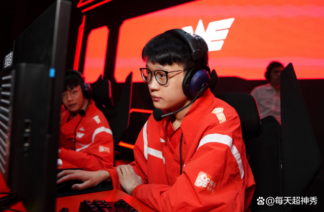 aoa体育官网-关于战队实力逐渐显现，为荣誉拼尽全力的信息