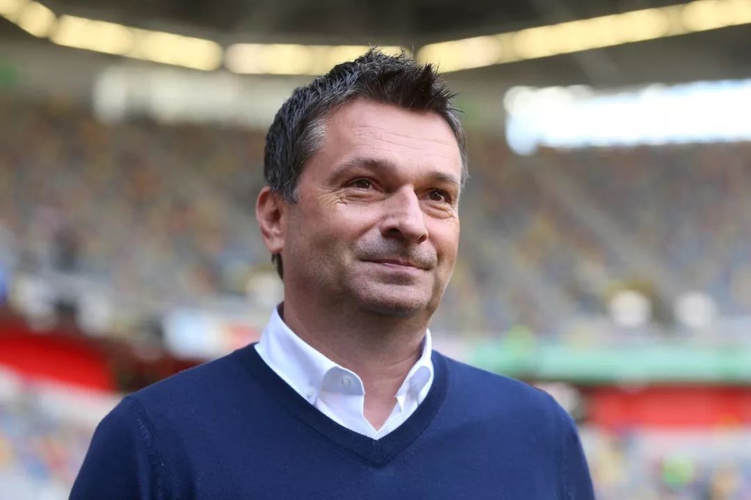 aoa体育课程-关于沙尔克坚守主场拒绝失败，士气得以保持的信息