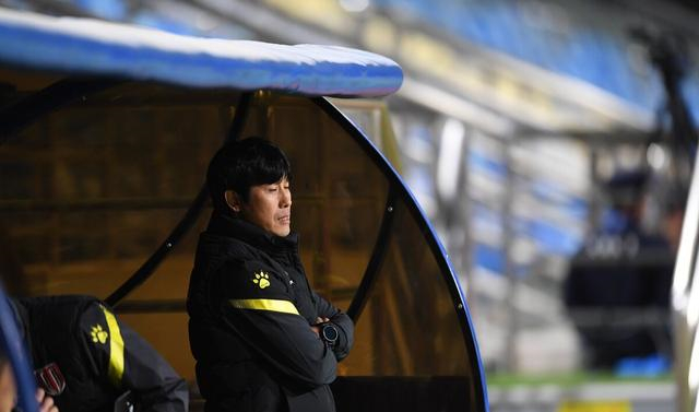 包含一支老牌强队遭遇巨大压力,能否逆转局势?的词条 包含一支老牌强队遭遇巨大压力,能否逆转局势?的词条