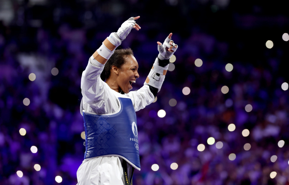 法国队夺冠,体操比赛技艺精湛的简单介绍 法国队夺冠,体操比赛技艺精湛的简单介绍