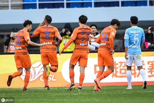 外援合同到期，俱乐部寻找新援的简单介绍