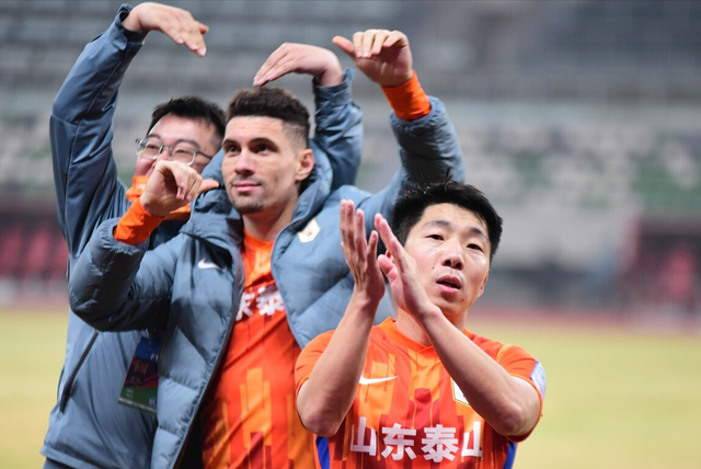 外援合同到期，俱乐部寻找新援的简单介绍