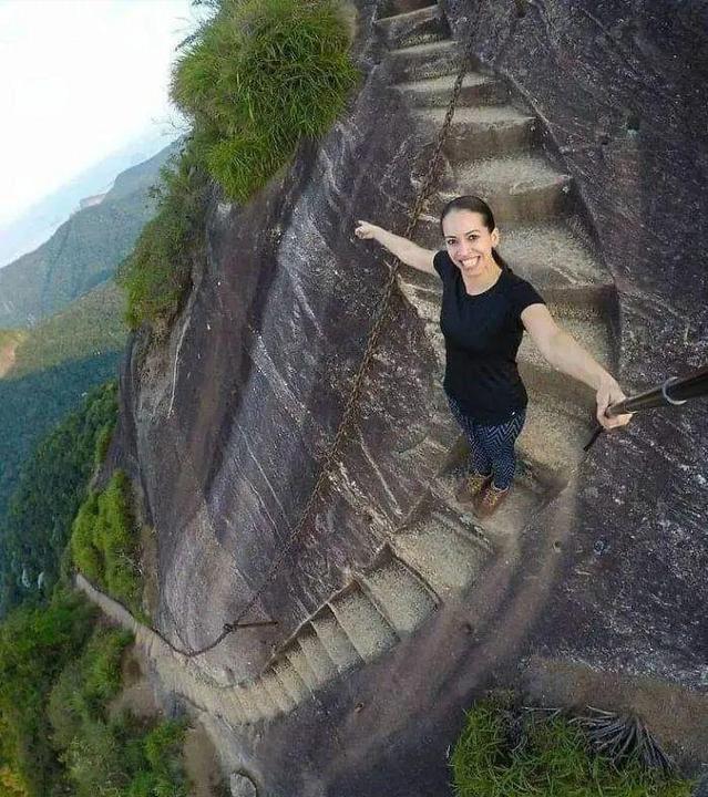 aoa体育馆-经典瞬间!胜者通往巅峰的阶梯