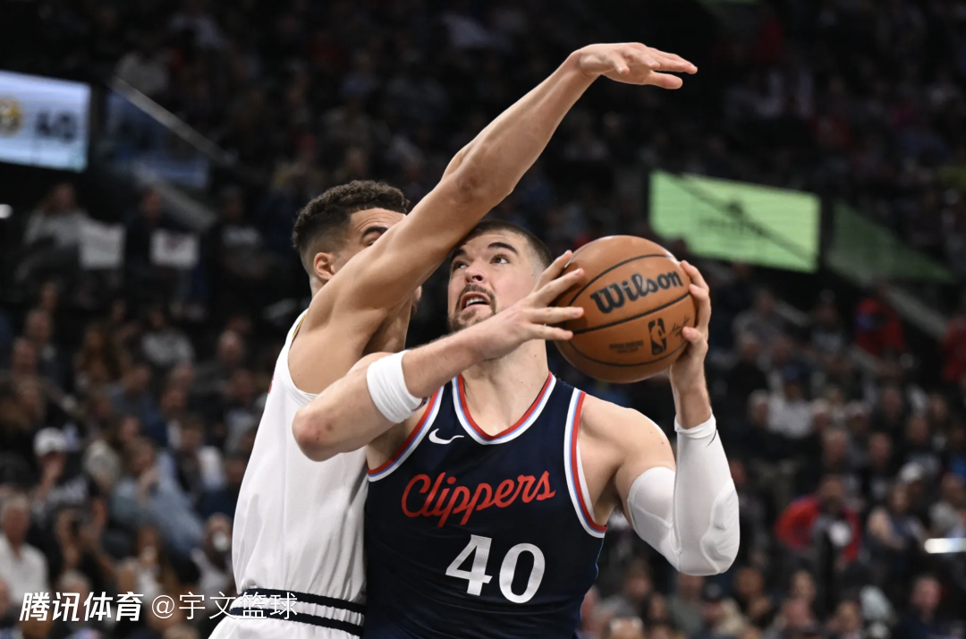 aoa体育教练-灰熊主场惨遭快船逆转,双杀无望