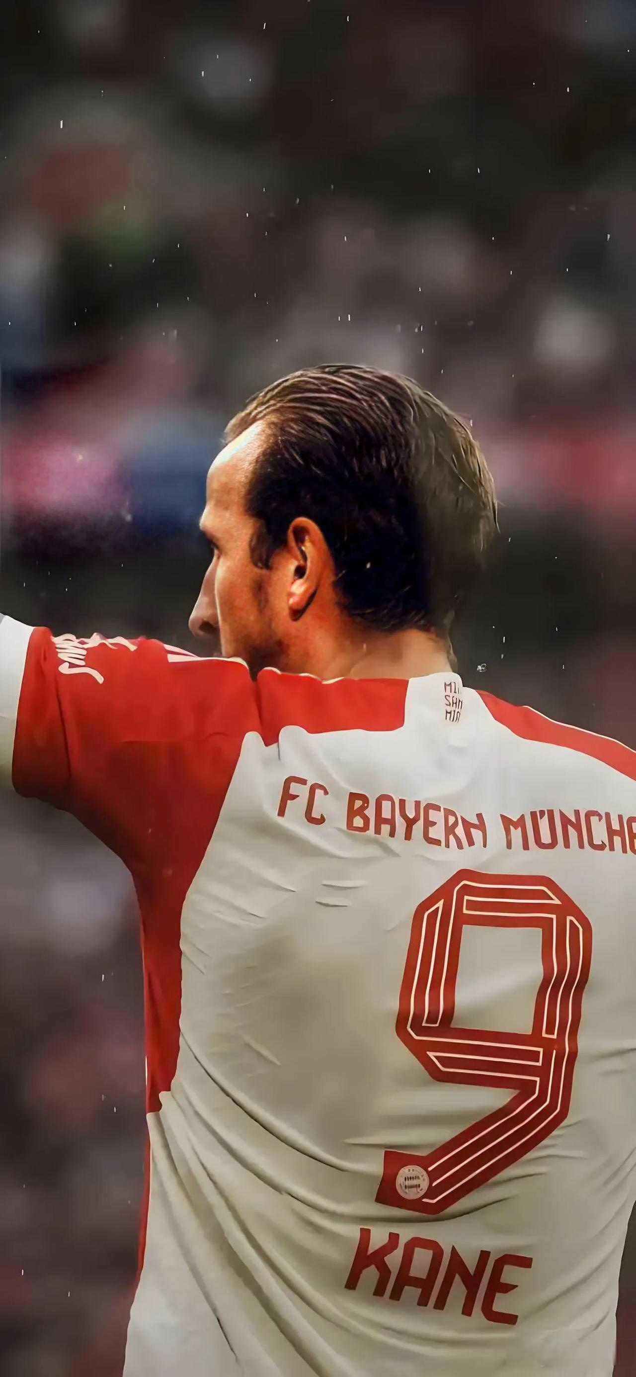 关于拜仁遭遇挑战，携手巴黎争夺冠军！的信息