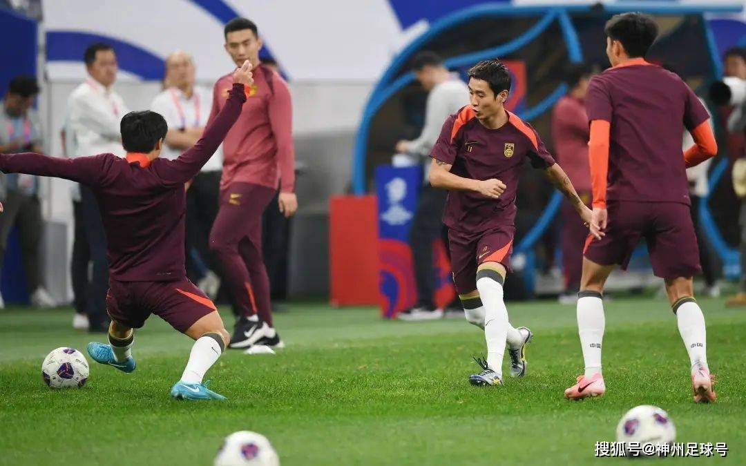 顶级足球赛事引爆球迷热情，精彩战局连连的简单介绍