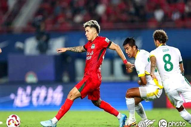 aoa体育活动-关键时刻,球队士气高涨迎接挑战的简单介绍