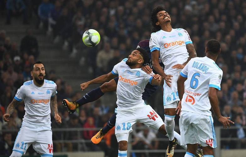 aoa体育课程-关于高能对决引爆狂热球迷,法甲联赛气氛热烈的信息